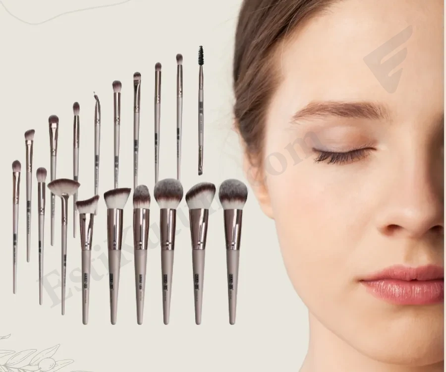 Maange 18 Pcs Makeup Brushes Set – Professional Brush Set (Brown)