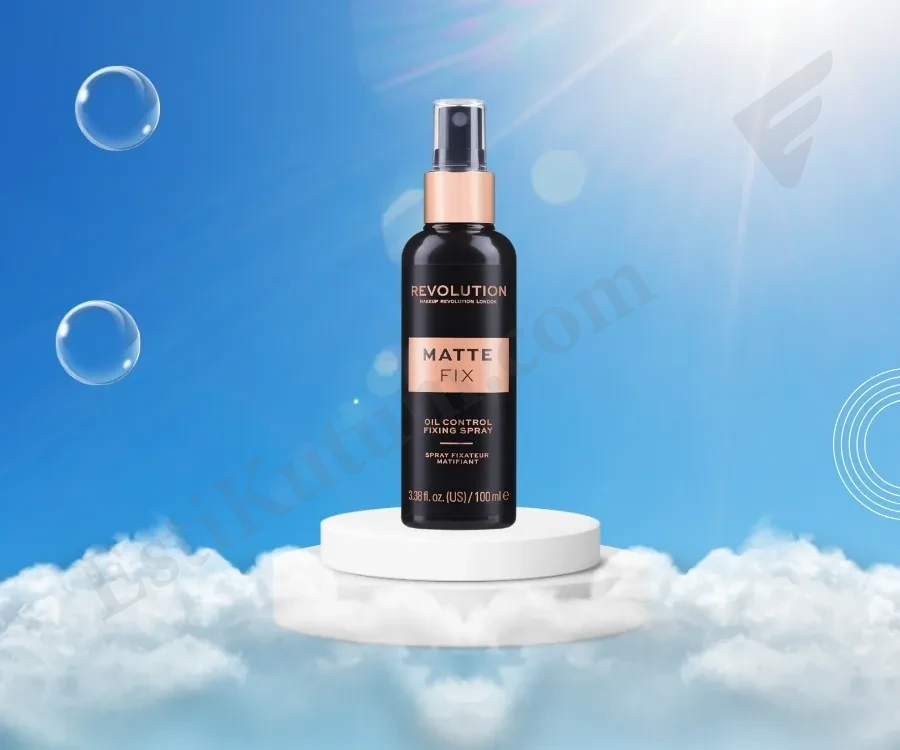 Makeup Revolution Matte Fix Oil Control Fixing Spray